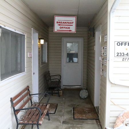 Wakaw Lodge Motel Exterior photo