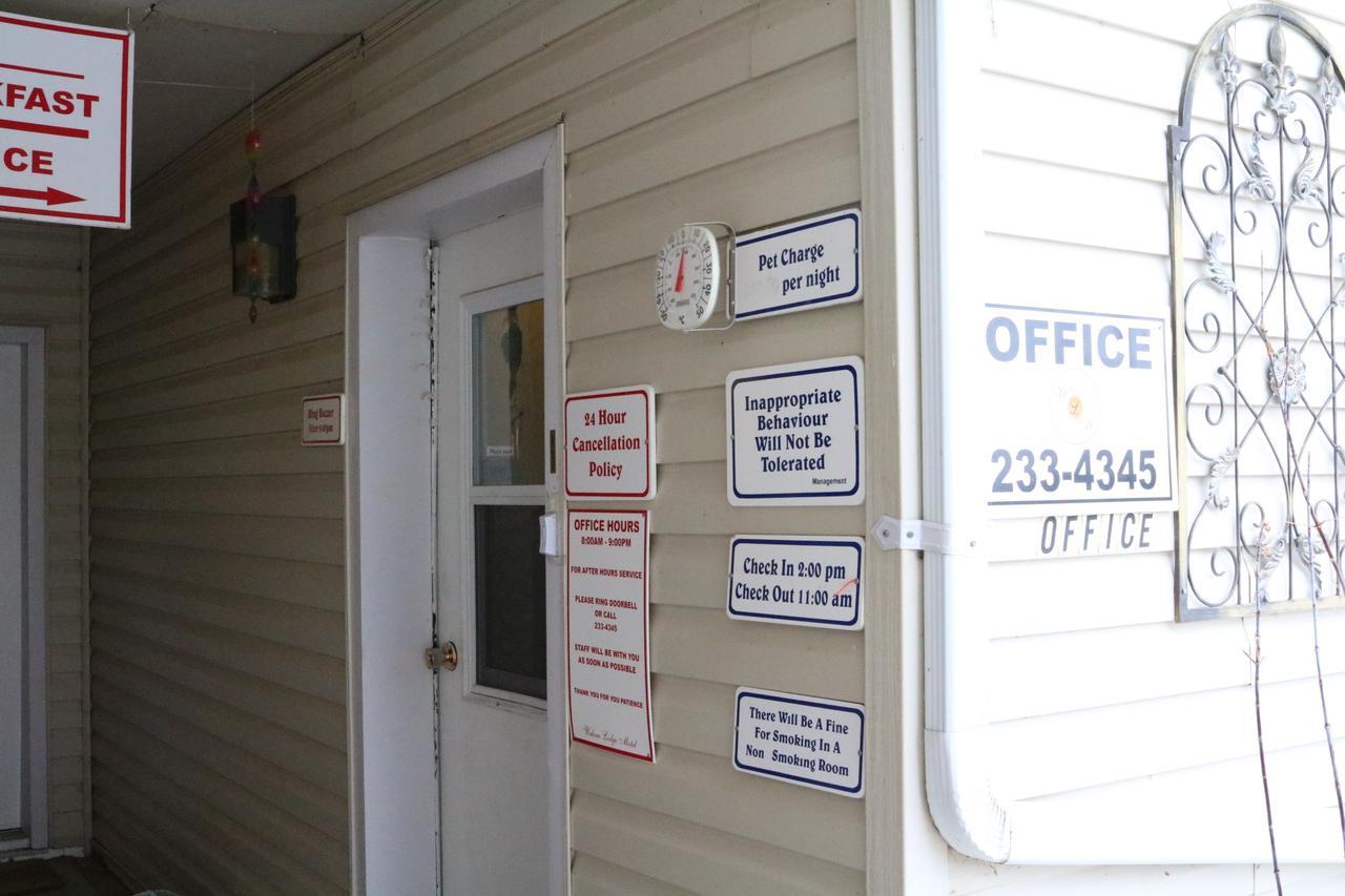 Wakaw Lodge Motel Exterior photo